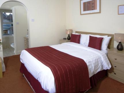 Angus Hotel