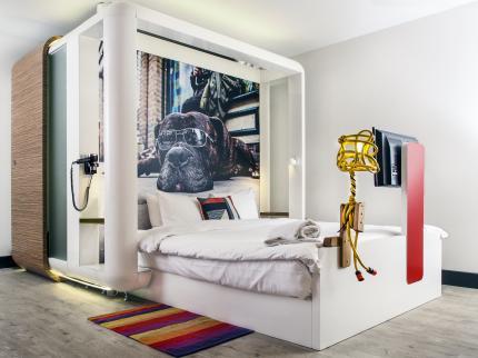 london accommodations piccadilly circus