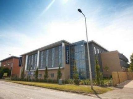 Hotels Near Quality Hotel Edinburgh Airport In Travelodge Edinburgh Airport Ratho Station Near